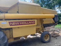 Mähdrescher New Holland 8070