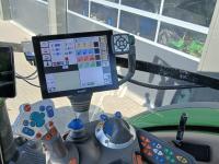 Schlepper / Traktor Fendt 724 S4 Vario Tractor