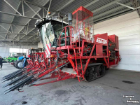 Karotteroder Asa-lift SP4000 E - 4 row self-propelled carrot harvester