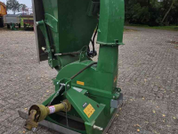 Holzschnitthäcksler  Takkenversnipperaar met hydraulische invoerrol