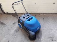 Kehr- und Kehrsaugmaschinen Nilfisk Floortec 350