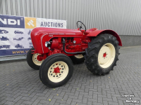 Schlepper / Traktor Porsche P133