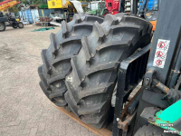 Räder, Reifen, Felgen & Distanzringe Trelleborg 480/70R30TM 700 nieuw incl. NH velg