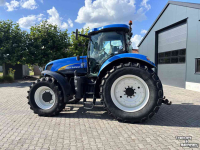 Schlepper / Traktor New Holland T7030 PowerCommand