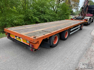 Tieflader / Anhänger Vogelzang 3-asser dieplader aanhanger, vlakke vloer met Twistlock