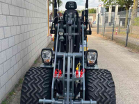 Radlader Giant G1500 mini shovel kniklader