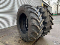 Räder, Reifen, Felgen & Distanzringe Firestone 620/70R42 90%