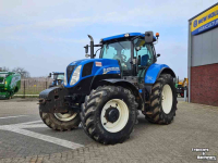 Schlepper / Traktor New Holland T7.170 Range Command