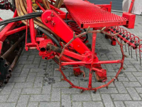 Sämaschine-Kombination Vicon Zaaicombinatie met kooirol en naeg