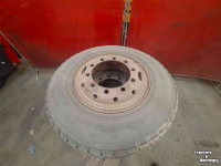 Räder, Reifen, Felgen & Distanzringe Michelin 8.25R20