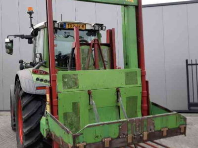 Siloblockschneider Strautmann HQ2800  met lift
