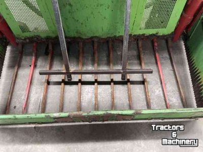 Siloblockschneider Strautmann HQ2800  met lift