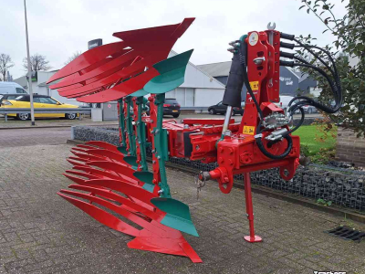 Pflüge Kverneland LB 100-200-4