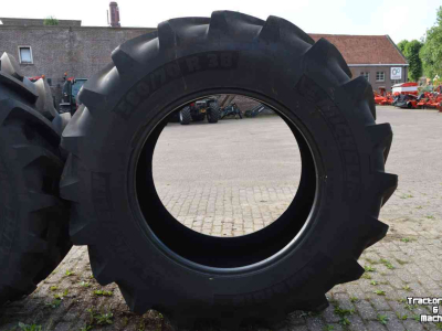 Räder, Reifen, Felgen & Distanzringe Michelin 580/70r38