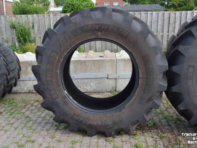Räder, Reifen, Felgen & Distanzringe Michelin 580/70r38