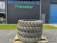 Räder, Reifen, Felgen & Distanzringe BKT 270/95R48