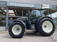Schlepper / Traktor Valtra N174 Active Tractor