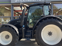 Schlepper / Traktor Valtra N174 Active