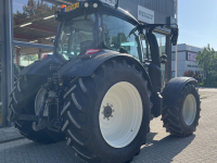 Schlepper / Traktor Valtra N174 Active