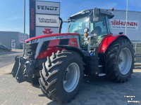 Schlepper / Traktor Massey Ferguson 7S.210 Dyna-VT