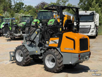 Radlader Giant G2500 HD