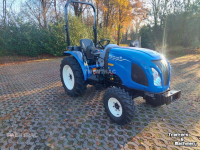 Schlepper / Traktor New Holland BOOMER 35