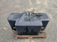 Gebrauchte Teile für Traktoren  Frontgewicht 1000kg