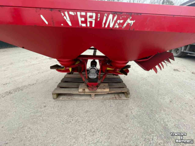 Düngerstreuer Lely Centerliner