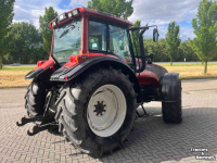 Schlepper / Traktor Valtra T130