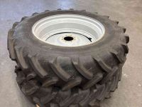Räder, Reifen, Felgen & Distanzringe Firestone 420/85R38 en 340/85R28 Firestone performer 85