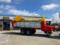Lade- und Dosierwagen Pottinger Boss 3240 Master Balkinvoer