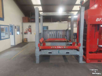Sonstiges Förderanlagen und Material-Handling-Ausrüstungen Mechatec stand alone Kistenstapelaar