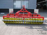 Grubber Güttler Avant 30-45 SG Frontbereider
