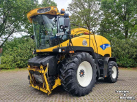 Feldhäcksler New Holland FR 9050 hakselaar