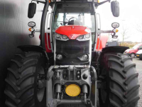 Schlepper / Traktor Massey Ferguson 6S. 155
