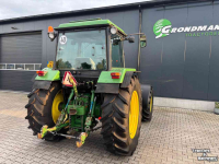Schlepper / Traktor John Deere 3350