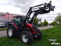 Schlepper / Traktor Valtra A114 HiTech 4