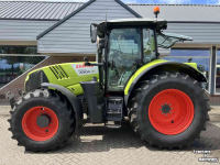 Schlepper / Traktoren Claas Arion 650