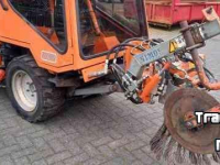 Unkrautbürste Caroni frontklepelmaaier