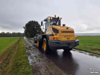 Radlader Liebherr L 524