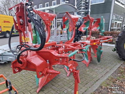 Pflüge Kverneland 150 B