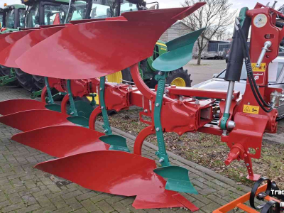 Pflüge Kverneland 150 B