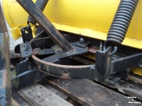 Schneeräumgeräte Jongerius Meyer snow plows  ST-78  Fuchs  Weidemann