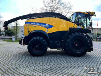 Feldhäcksler New Holland FR 920 Hakselaar