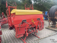 Düngerstreuer Kuhn Airo 2212