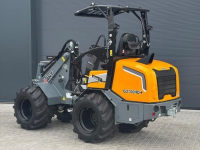 Radlader Giant G2700hd+