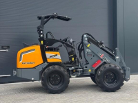 Radlader Giant G2700hd+