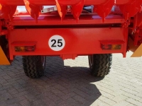 Stalldungstreuer AGM Mestverspreider Stalmeststrooier Dungstreuer Manure Spreader