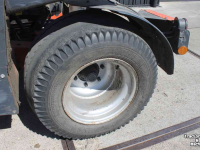 Ballenwickelmaschine Kuhn SW4004 balenwikkelaar voor vierkante (rechthoekige) en ronde balen