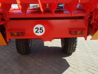 Stalldungstreuer AGM Mini meststrooier 2.5T